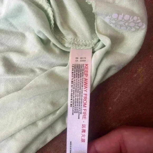 FP MOVEMENT Long sleeve layering top XS lime green - Picture 3 of 4